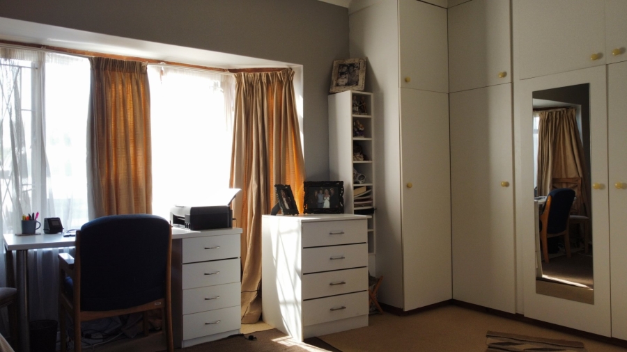 2 Bedroom Property for Sale in Hersham Western Cape
